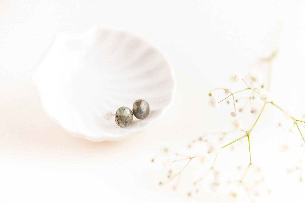 Aretes EMA
